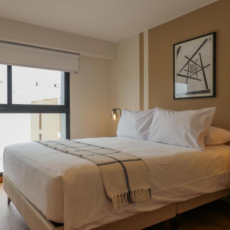 Schell Prime Living in the Heart of Miraflores by Wynwood House - Two-Bedroom Deluxe Apartment - 16