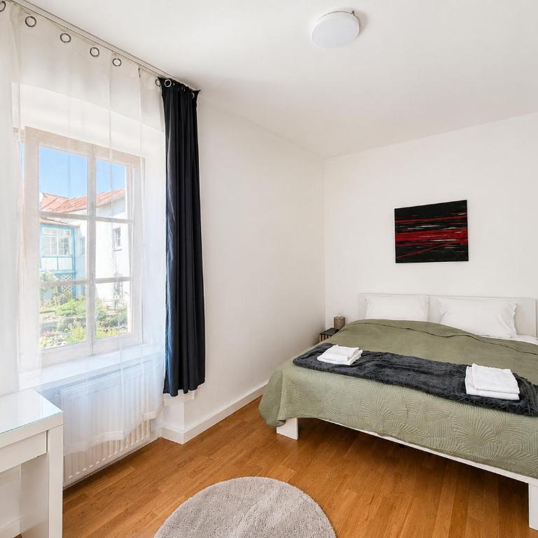 KAISERLICH WOHNEN zentral und am Fluss - Apartment mit 1 Schlafzimmer - 2