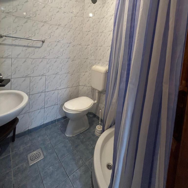 Apartmani Miladinović - Klasična Četvorokrevetna Soba - 6