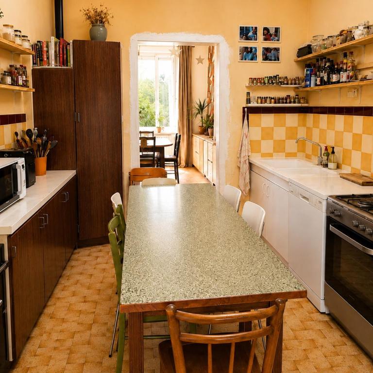 5 chambres Jardin privatif Tram à 8 min - Five-Bedroom House - 15