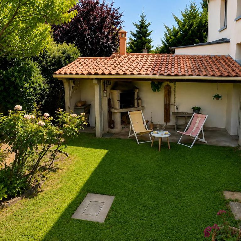 5 chambres Jardin privatif Tram à 8 min - Five-Bedroom House - 5