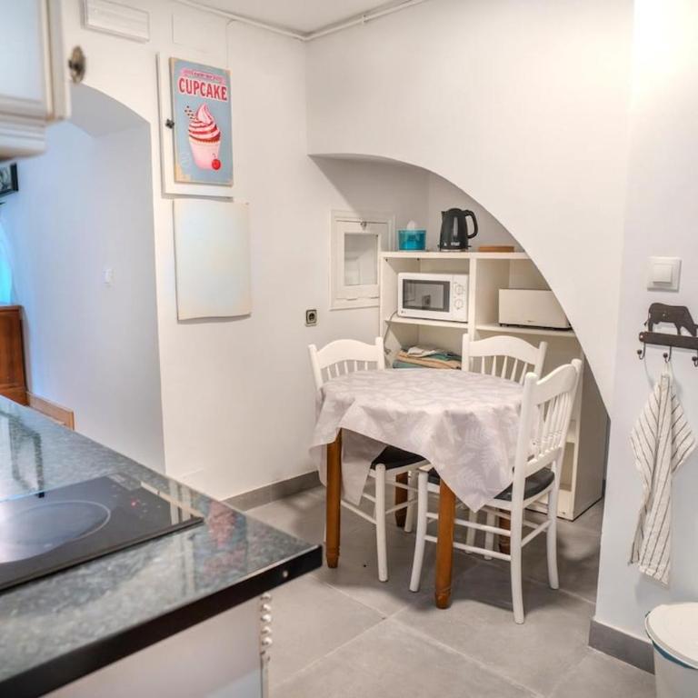 Suite Puerta del Sol con jardín IFEMA - Bernabéu - Chambre Double - 7