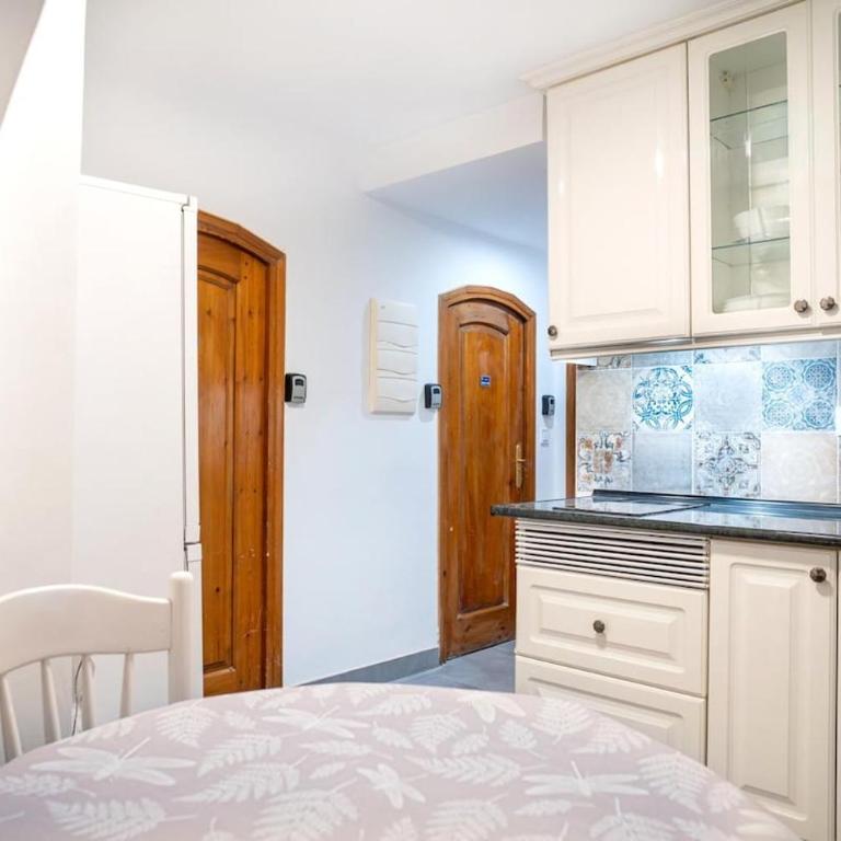 Suite Puerta del Sol con jardín IFEMA - Bernabéu - Chambre Double - 5