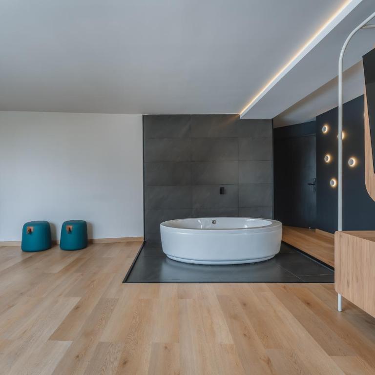 Hotel More By Kavia - Suite Deluxe - 6