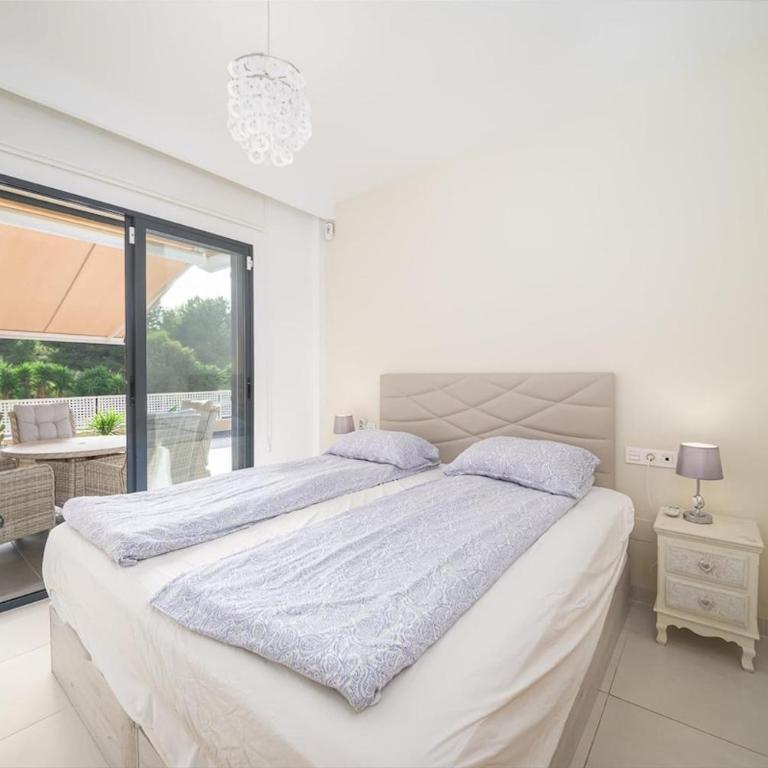 Villa with heated pool in La Zenia - Villa mit 3 Schlafzimmern - 5