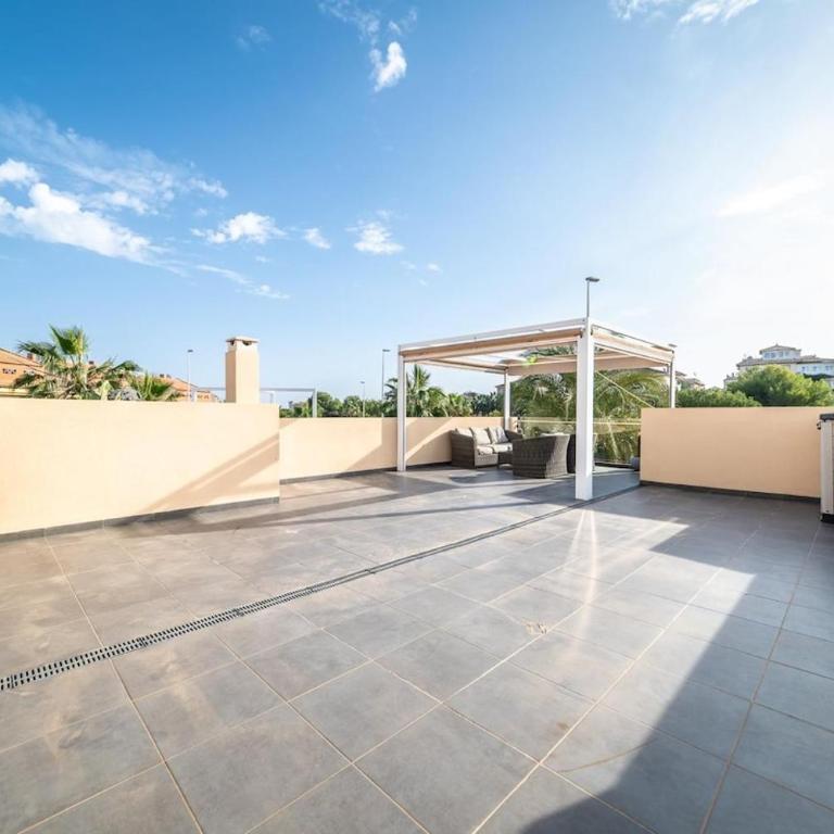 Villa with heated pool in La Zenia - Villa mit 3 Schlafzimmern - 24