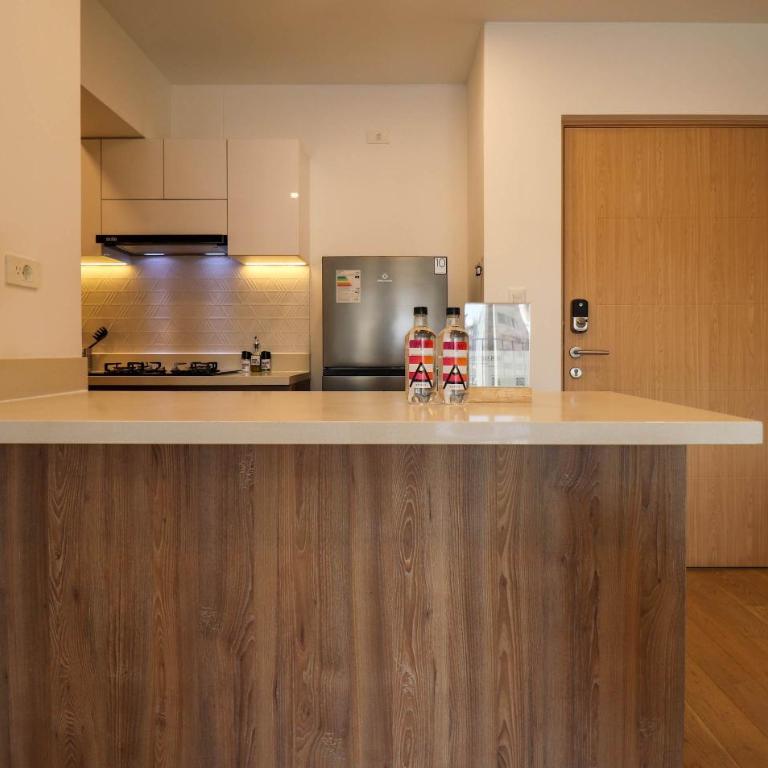 Charming 2BR with Balcony & View in Miraflores - Apartment - 20