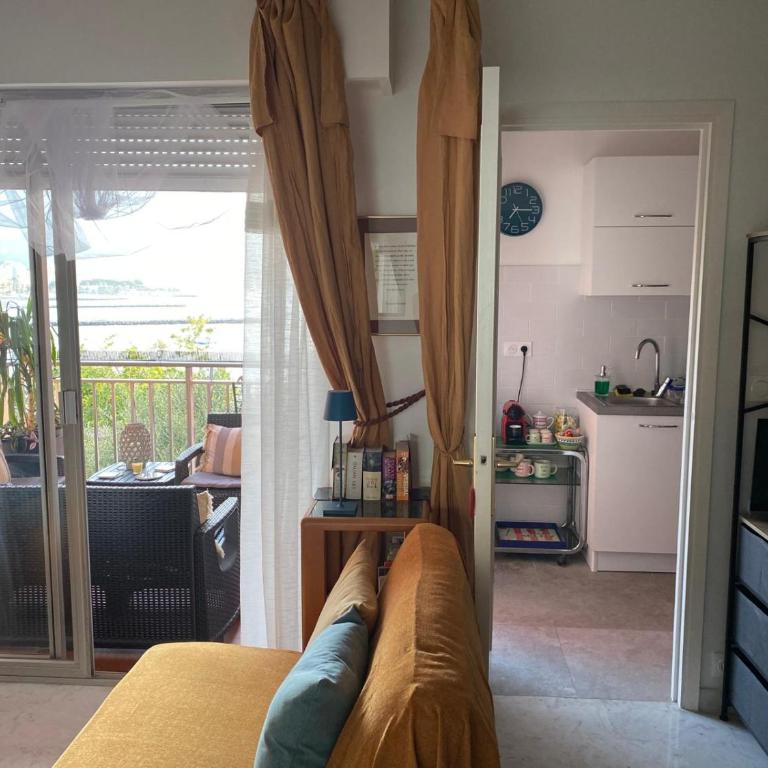 Appartamento Fronte Mare con Terrazza McGregor's Seaview - McGregor's Seaview Studio - 24
