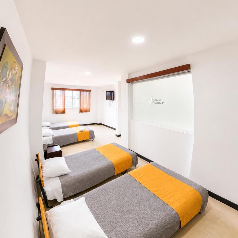 Hotel Cristal Plaza - Triple Room - 5