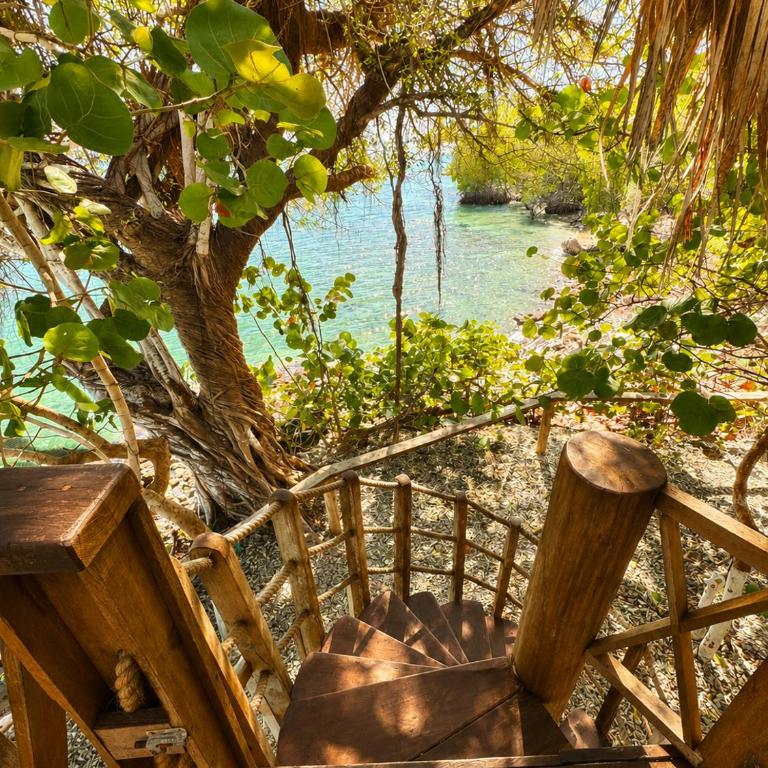 Isla Risa - King Room with Sea View - 6