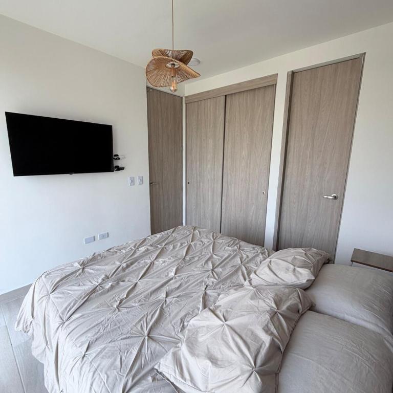 Boutique Suite with Resort Style Amenities - One-Bedroom Apartment - 3