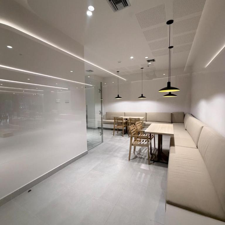 Boutique Suite with Resort Style Amenities - One-Bedroom Apartment - 17
