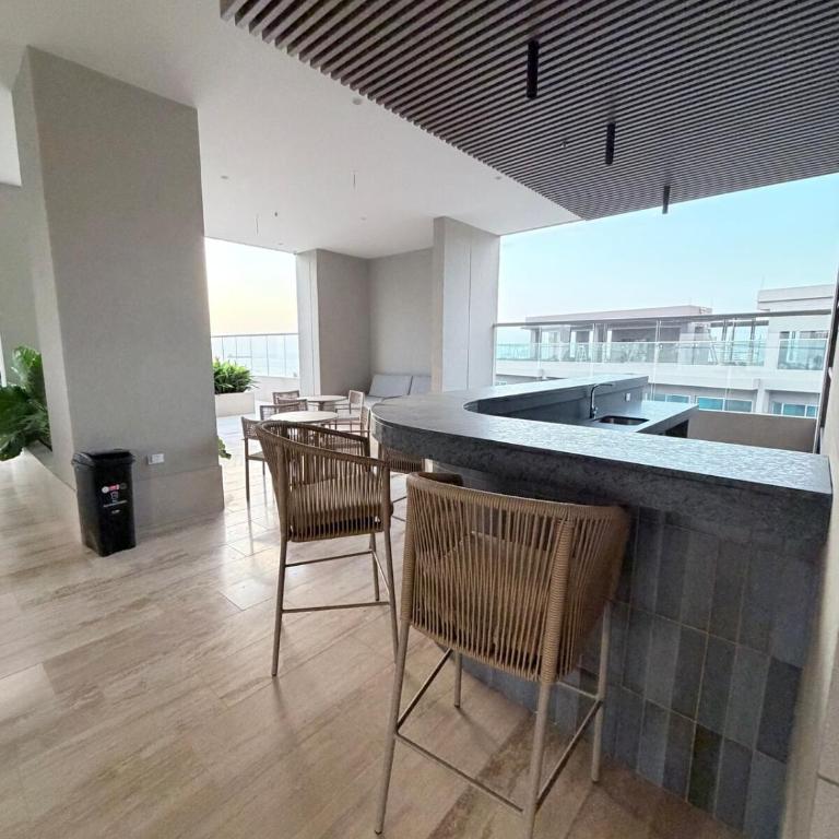 Boutique Suite with Resort Style Amenities - One-Bedroom Apartment - 21