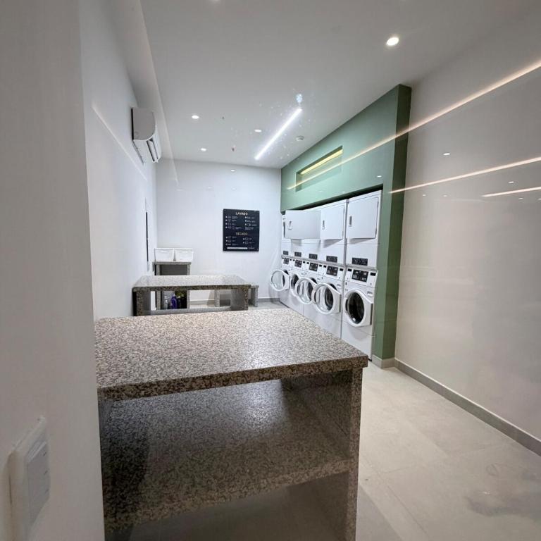 Boutique Suite with Resort Style Amenities - One-Bedroom Apartment - 33