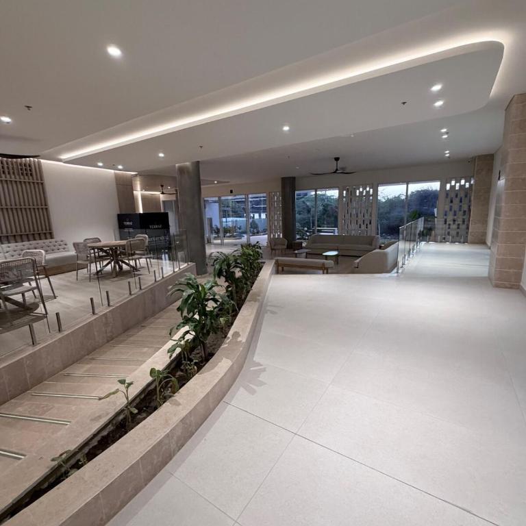 Boutique Suite with Resort Style Amenities - One-Bedroom Apartment - 36