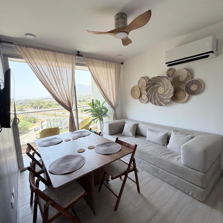 Boutique Suite with Resort Style Amenities - One-Bedroom Apartment - 37