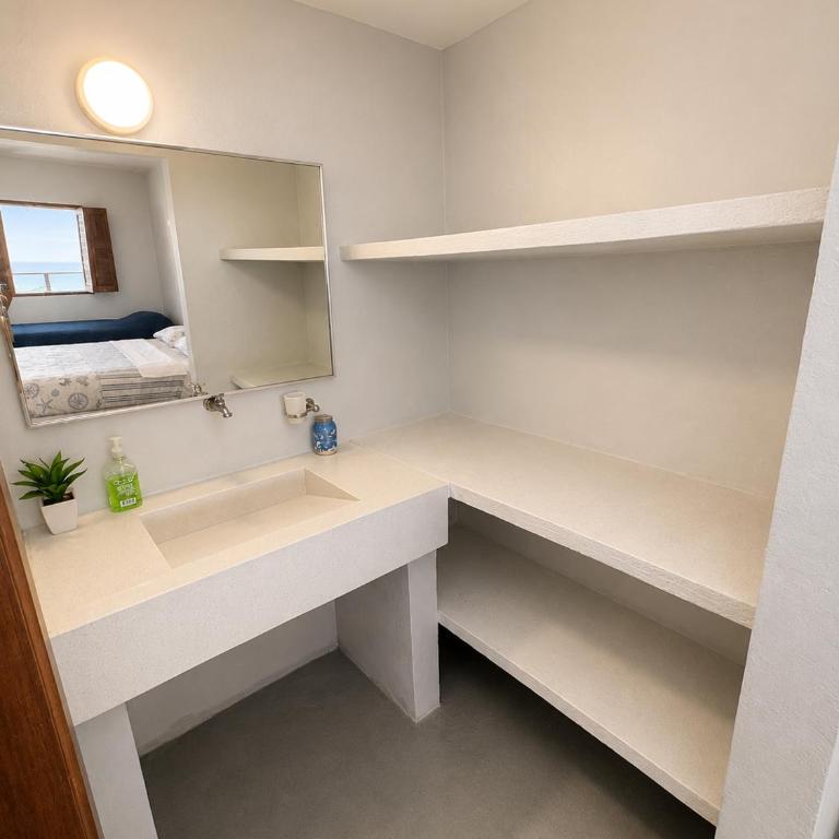 Isla Risa - Triple Room with Sea View - 4