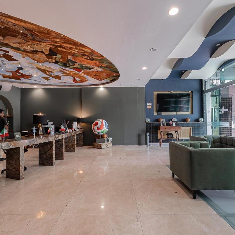 The Jungle Loft Tropical Comfort-Centric w/Kitchen - Loft - 32