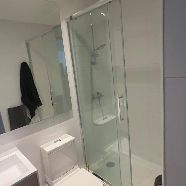 Beautiful fully furnished apartment - One-Bedroom Apartment - 18