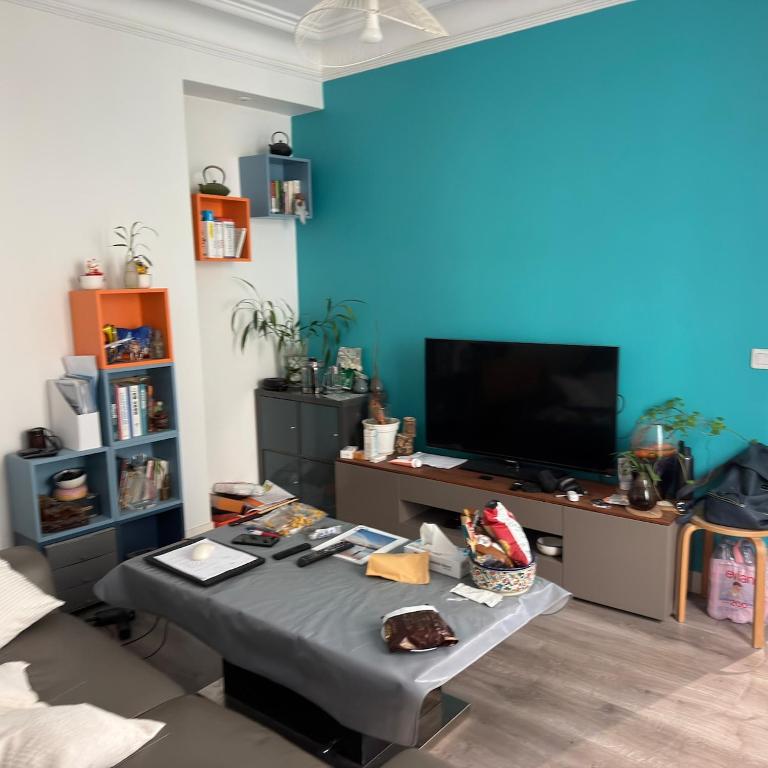2-Bedroom Apartment 75010 at Canal Saint-Martin - Appartement 1 Chambre - 6