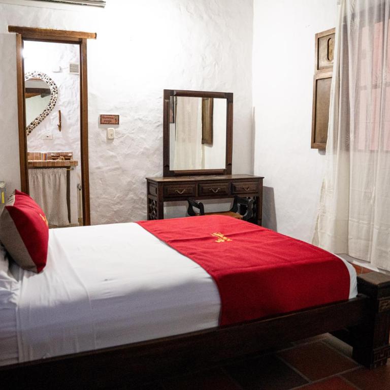 Hotel Boutique Macaregua Girón - Habitación Cuádruple Superior - 7