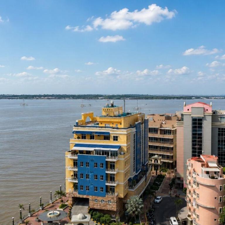 Suite Vista al Río con Piscina, Gym y Jacuzzi RF1-1107 - Apartamento de 1 dormitorio con vistas al río - 10