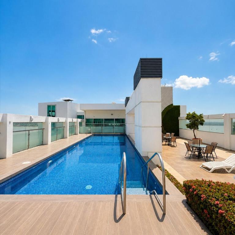 Suite Vista al Río con Piscina, Gym y Jacuzzi RF1-1107 - Apartamento de 1 dormitorio con vistas al río - 13