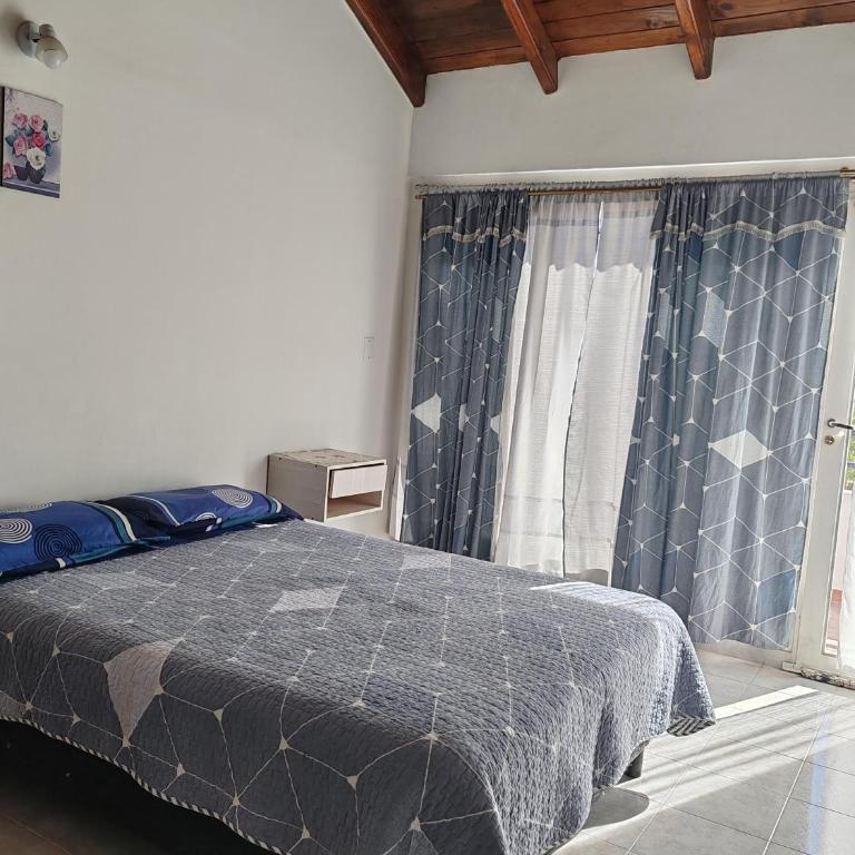 depto madryn - Three-Bedroom Apartment - 10