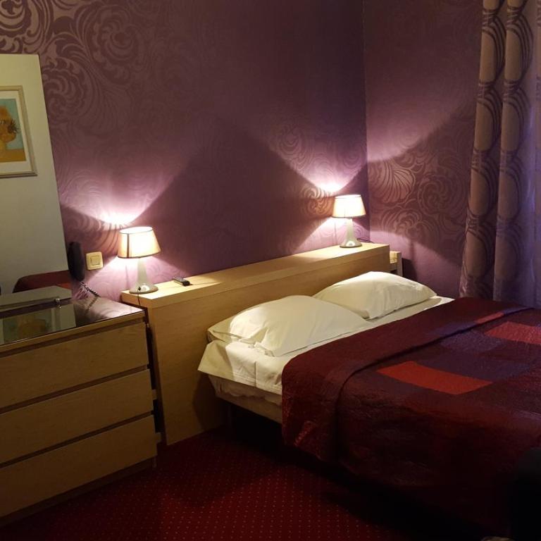 Hôtel Média - Chambre Double Deluxe avec Baignoire - 1