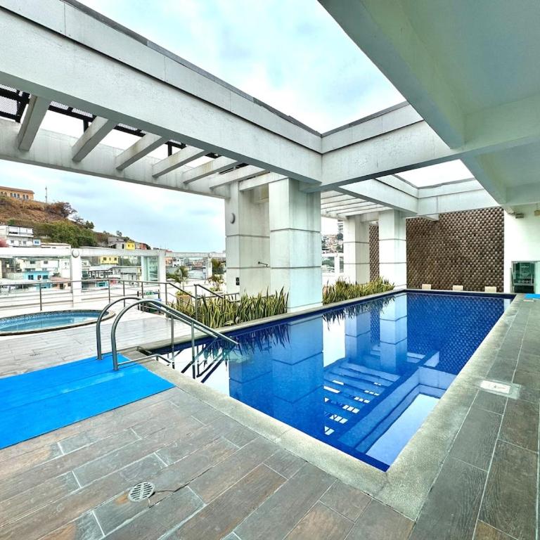 Amplio departamento con vista panorámica al río RF2-1001 - Apartamento de 2 dormitorios con vistas al río - 18