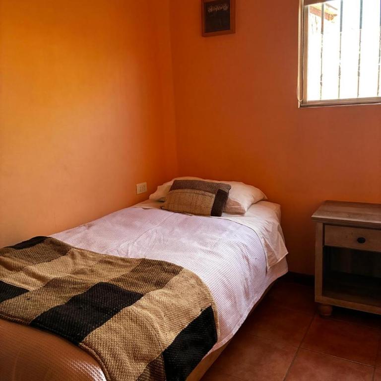 Tambo Norte - Habitación Doble con baño compartido - 2 camas - 7
