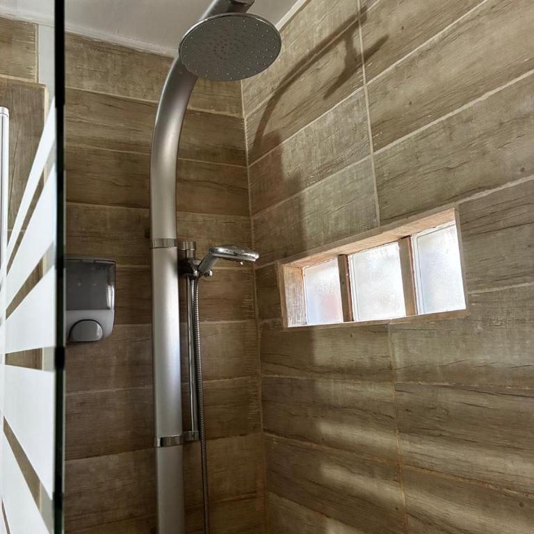 Tambo Norte - Habitación Doble con baño compartido - 2 camas - 15
