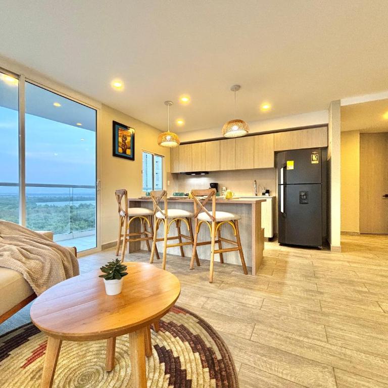 Caribbean Luxury 2BR 2Bth Gem with sea views, hot water and private jacuzzi on balcony - One-Bedroom Apartment - 21