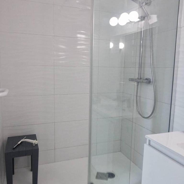 Appartement climatisé, parking privé - 4 pers. - FR-1-680-49 - Appartement - 2