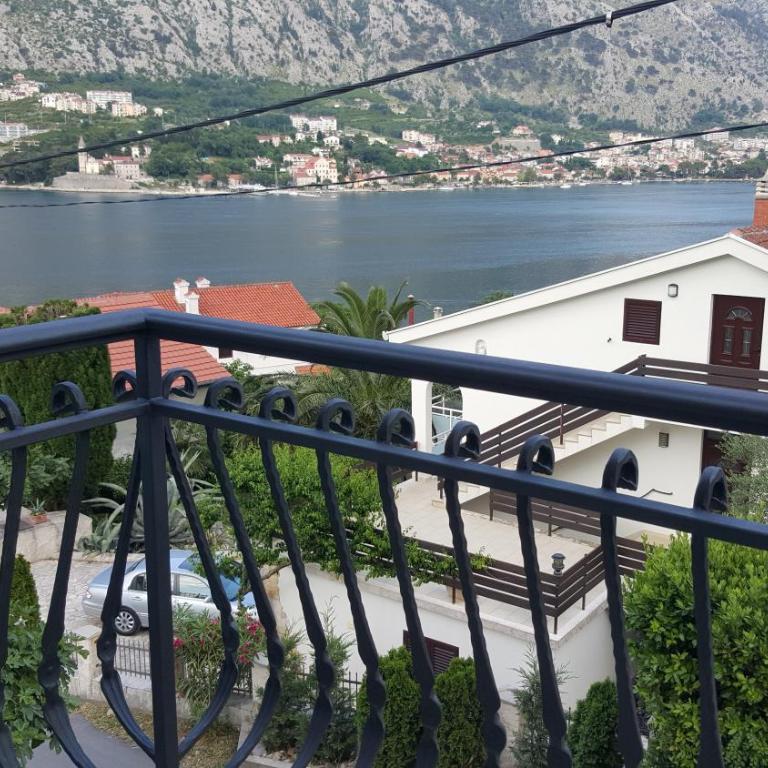 Apartments Darko Kitic - Studio with Sea View - 3