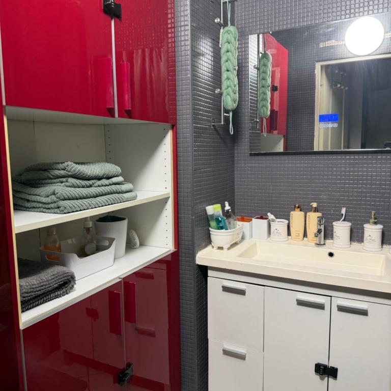 CHAMBRE dans appartement moderne guest house - Chambre Double avec Balcon - 13