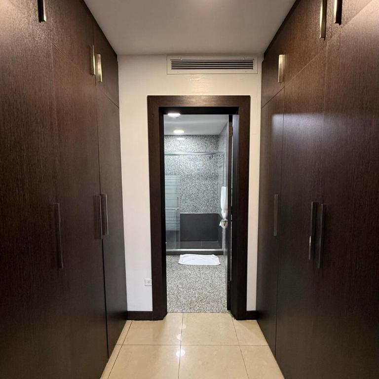 Elegante suite en Hilton Colón con piscina HILL-302 - Apartamento de 2 dormitorios - 5