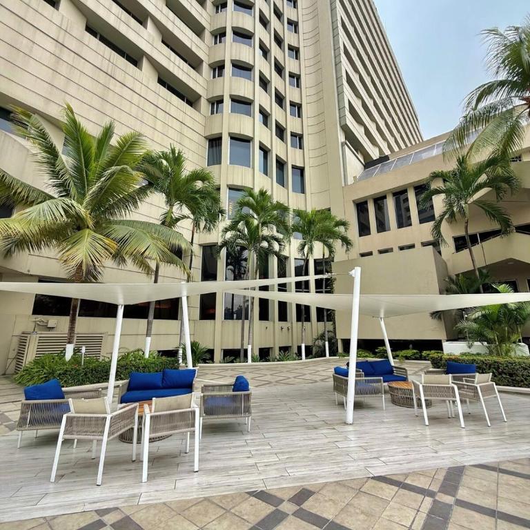 Elegante suite en Hilton Colón con piscina HILL-302 - Apartamento de 2 dormitorios - 13