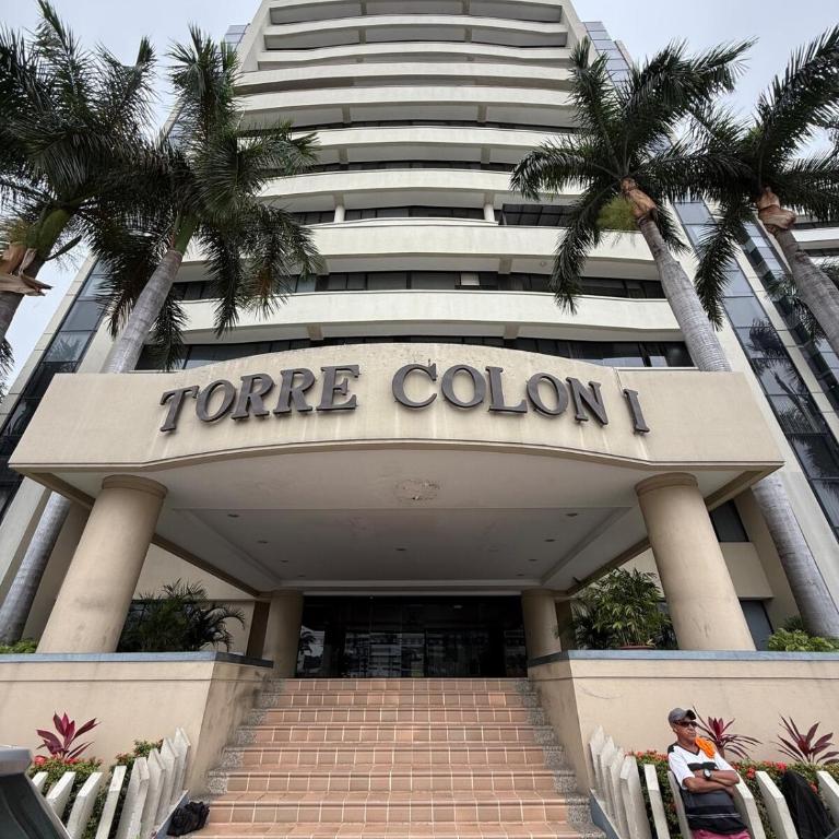 Elegante suite en Hilton Colón con piscina HILL-302 - Apartamento de 2 dormitorios - 14
