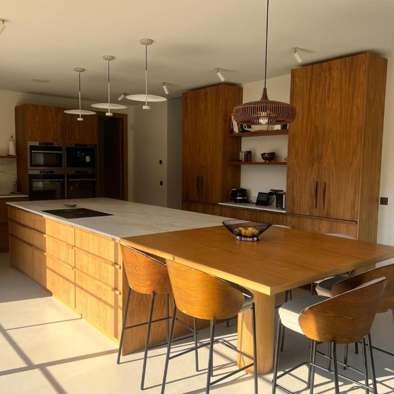 Provençal Villa with gym sauna, 5 min walk Valbonne - Villa - 9