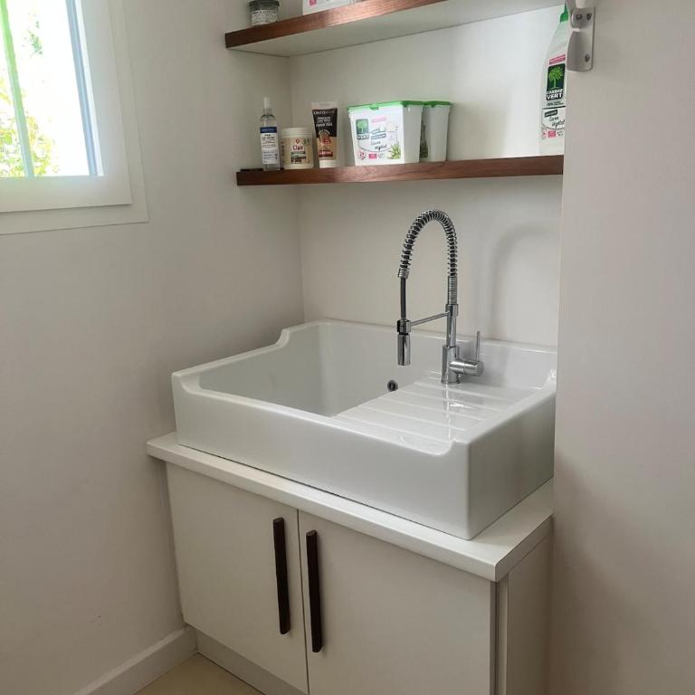 Provençal Villa with gym sauna, 5 min walk Valbonne - Villa - 31