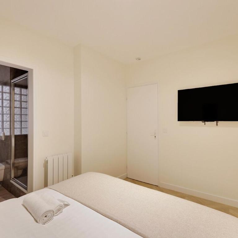 Beautiful 50 m2 in Paris 17th - Very nice neighborhood - Appartement 2 Chambres - 20