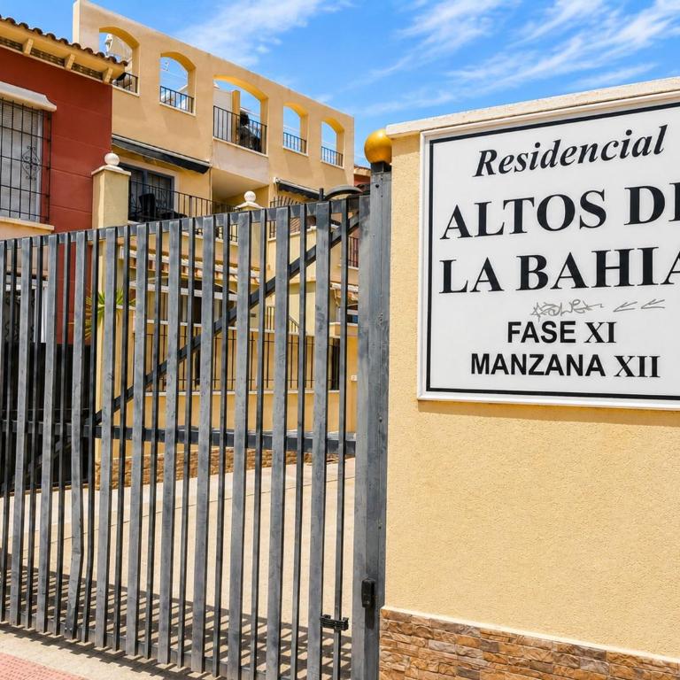 Altos de la Baha Spacious Townhouse with Private Garden Pool - Ferienhaus - 2