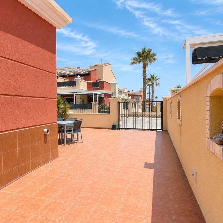 Altos de la Baha Spacious Townhouse with Private Garden Pool - Ferienhaus - 7