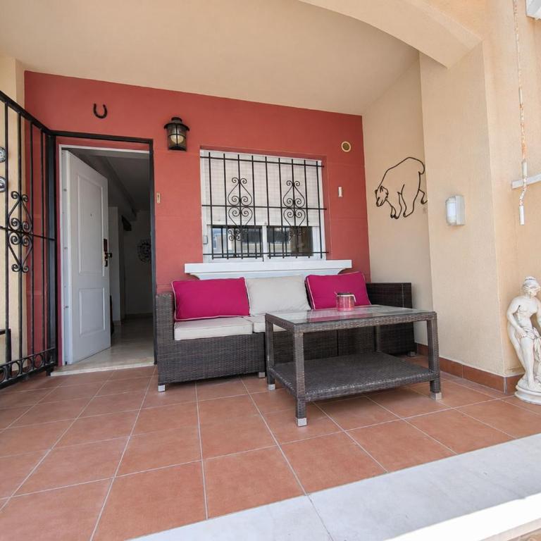 Altos de la Baha Spacious Townhouse with Private Garden Pool - Ferienhaus - 14