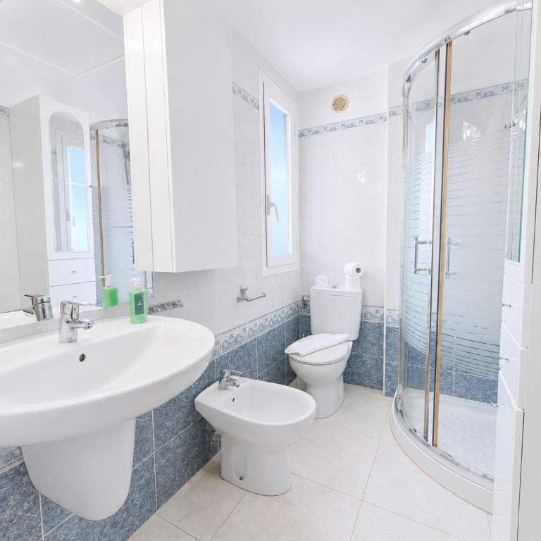 Altos de la Baha Spacious Townhouse with Private Garden Pool - Ferienhaus - 27