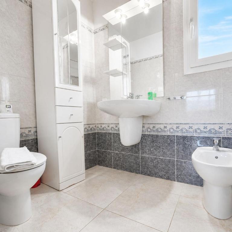 Altos de la Baha Spacious Townhouse with Private Garden Pool - Ferienhaus - 34