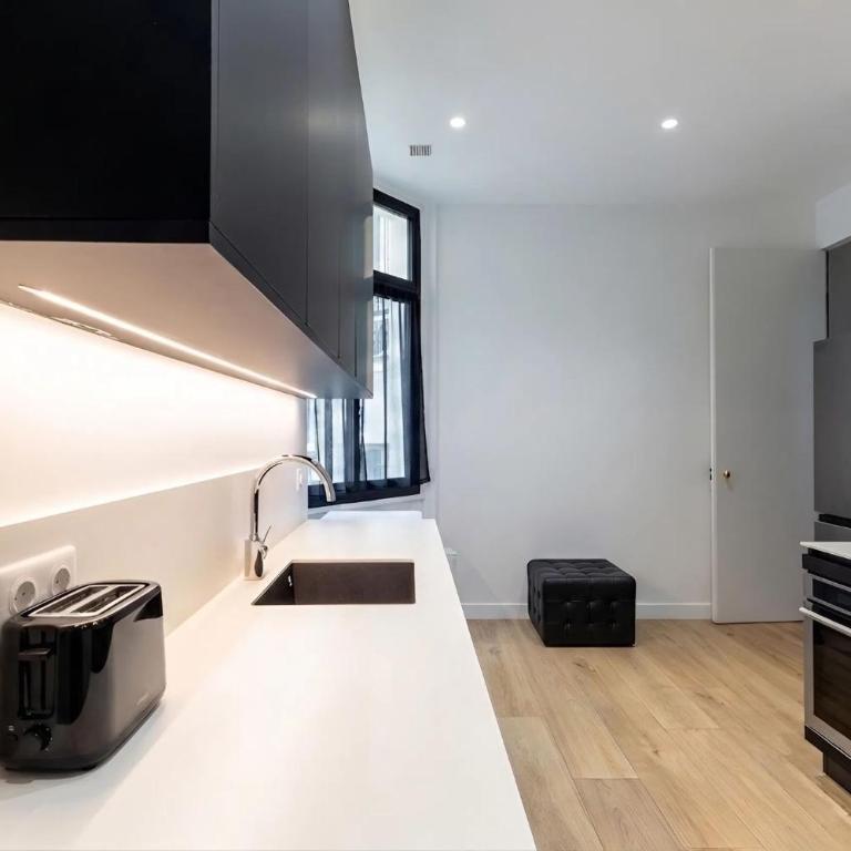 Prestigious 4BR - Sleeps 9 - Trocadero - Appartement 4 Chambres de Luxe - 61