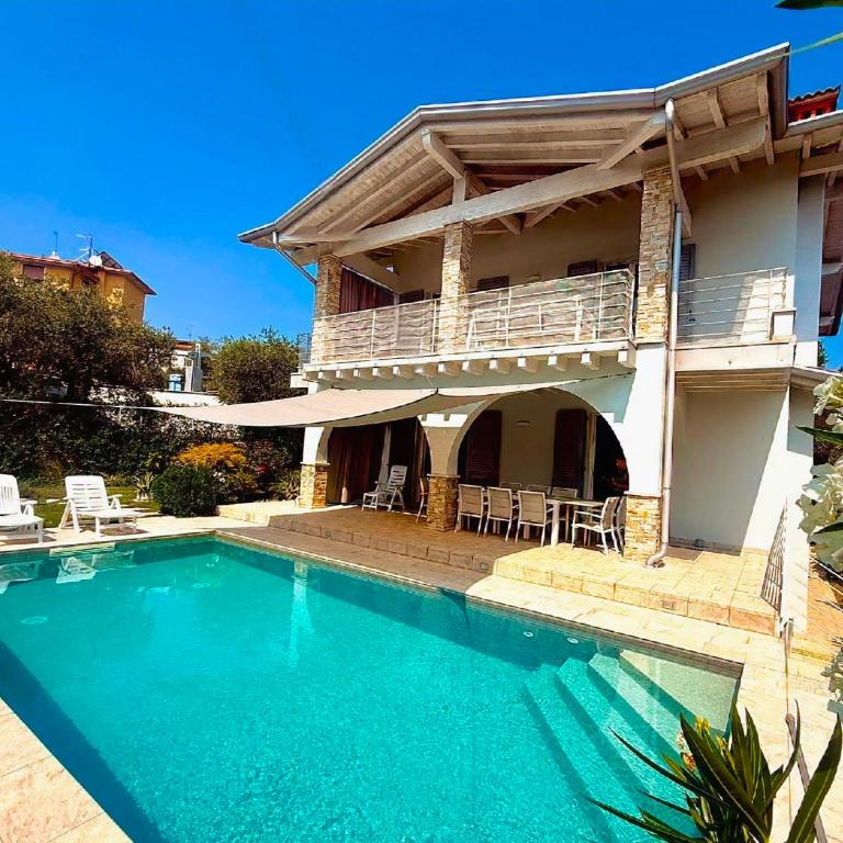 Villa Bocciolo, piscina, giardino, vasca idromassaggio - Villa Deluxe - 4
