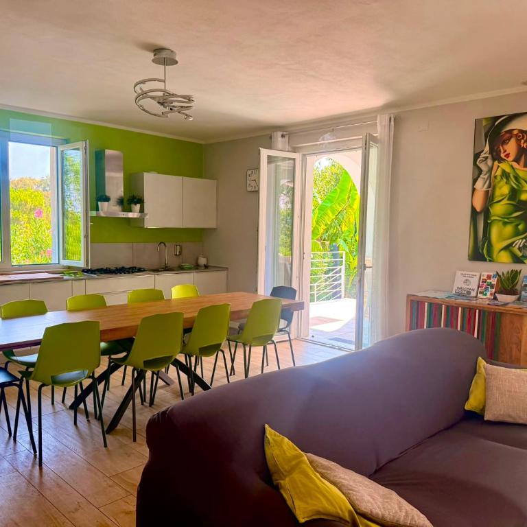 Villa Bocciolo, piscina, giardino, vasca idromassaggio - Villa Deluxe - 34
